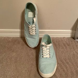 AMERICAN EAGLE women’s sneakers size 7.5